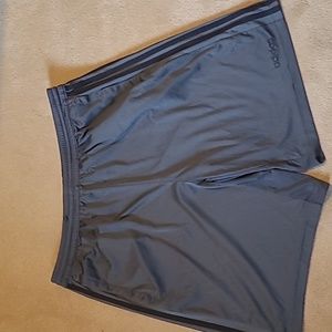 Adidas basketball shorts xl